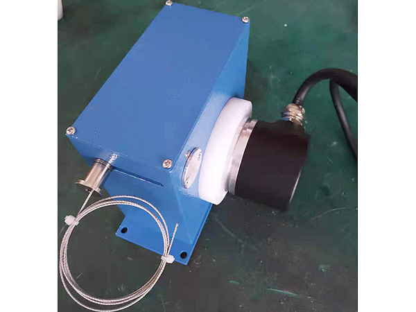 新產(chǎn)品（小型拉繩式閘門開度傳感器）研發(fā)成功，準(zhǔn)備投產(chǎn)